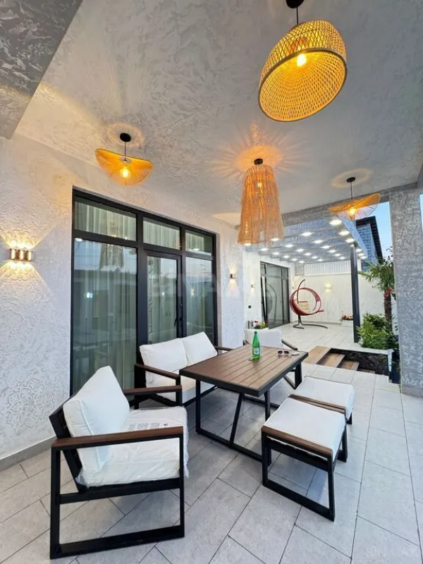 Satılır 4 otaqlı həyət evi 160 m²