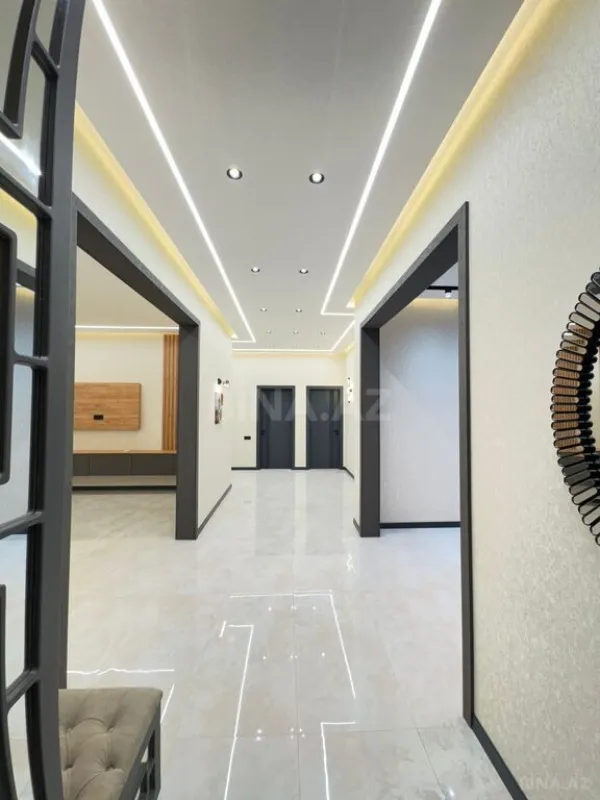 Satılır 4 otaqlı həyət evi 200 m²