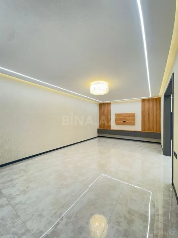 Satılır 4 otaqlı həyət evi 200 m²