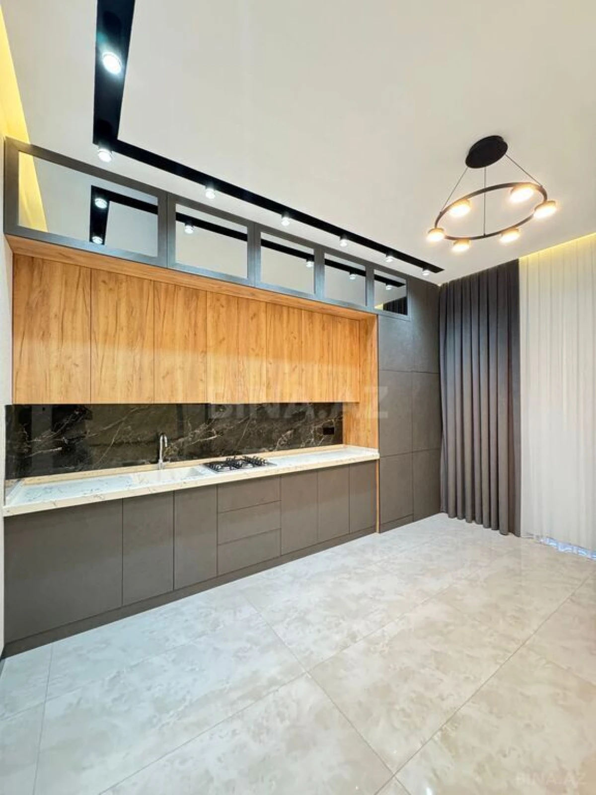 Satılır 4 otaqlı həyət evi 200 m²