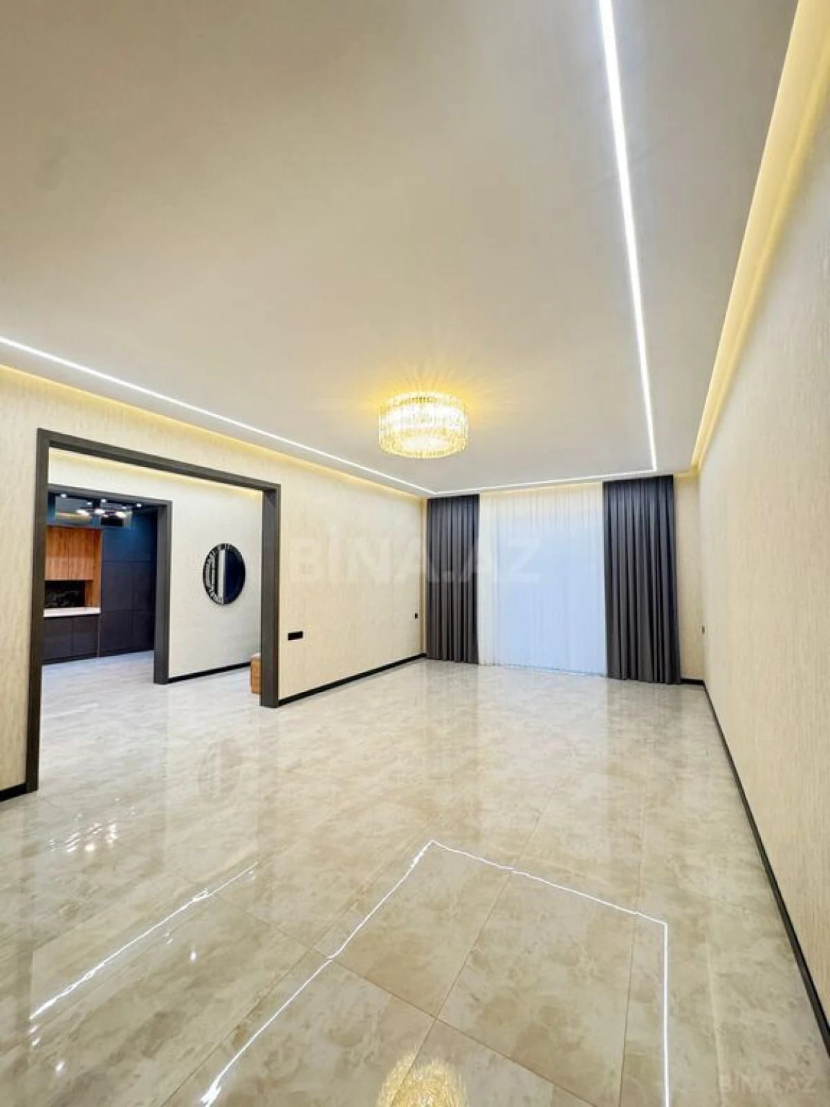 Satılır 4 otaqlı həyət evi 200 m²