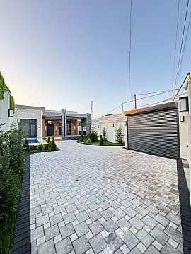 Satılır 4 otaqlı həyət evi 200 m²