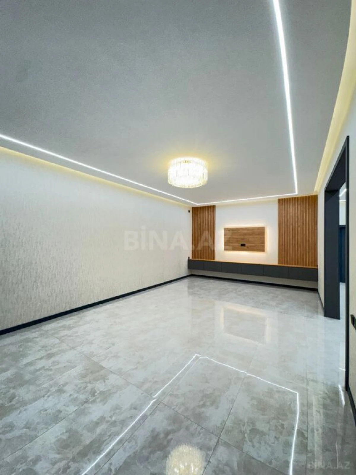 Satılır 4 otaqlı həyət evi 200 m²
