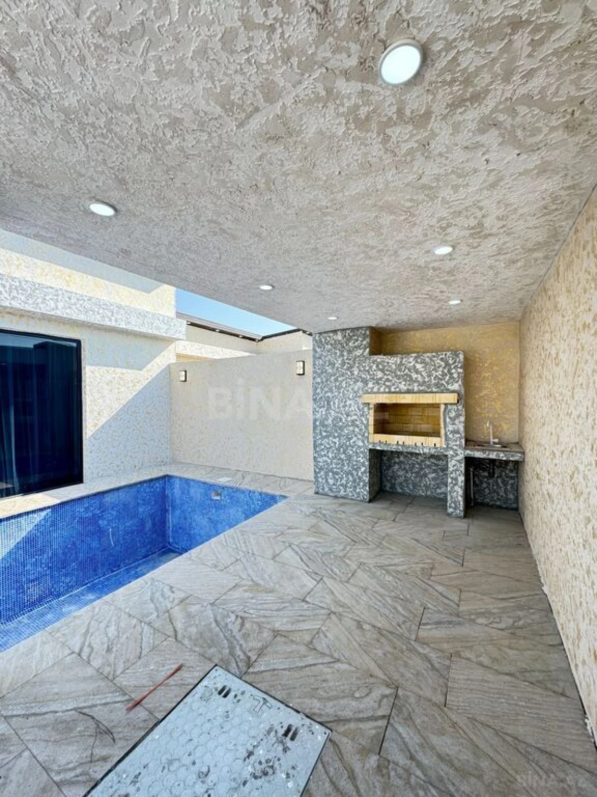 Satılır 4 otaqlı həyət evi 150 m²