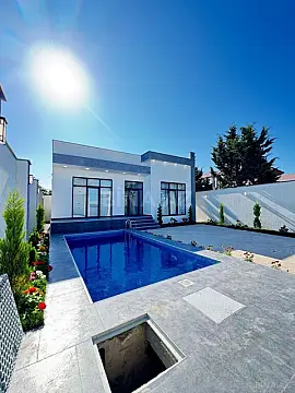 Satılır 3 otaqlı həyət evi 140 m²