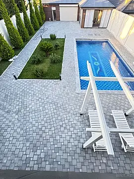 Satılır 5 otaqlı həyət evi 330 m²