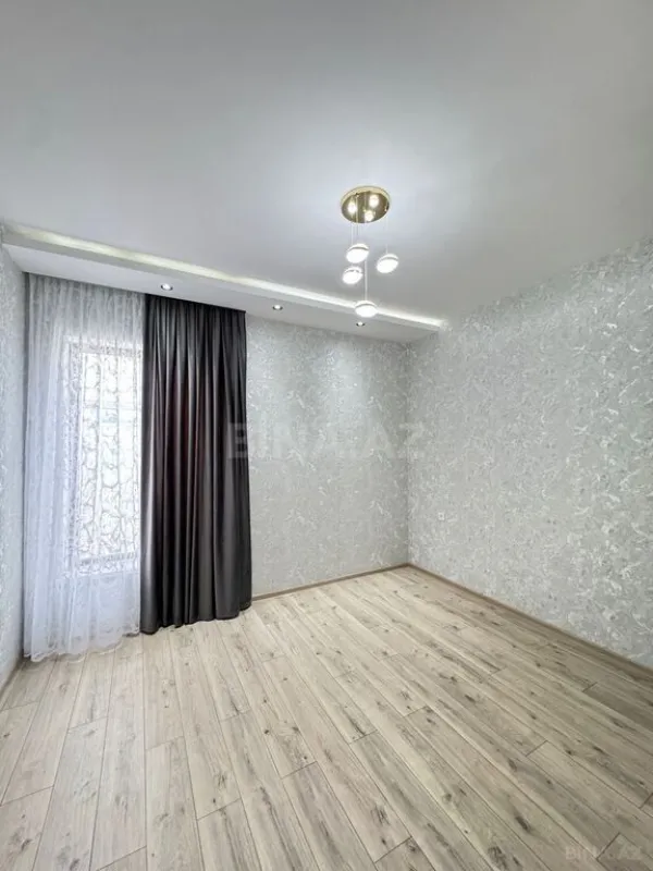 Satılır 4 otaqlı həyət evi 160 m²