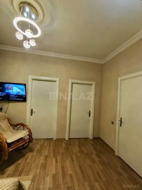 Satılır 2 otaqlı mənzil 65 m²