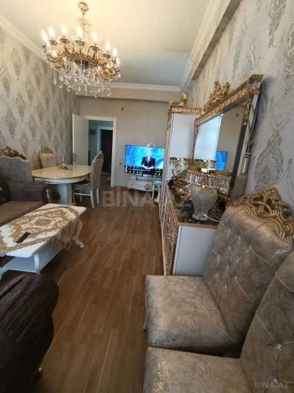 Satılır 2 otaqlı mənzil 65 m²