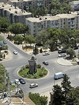 Satılır 2 otaqlı mənzil 61 m²