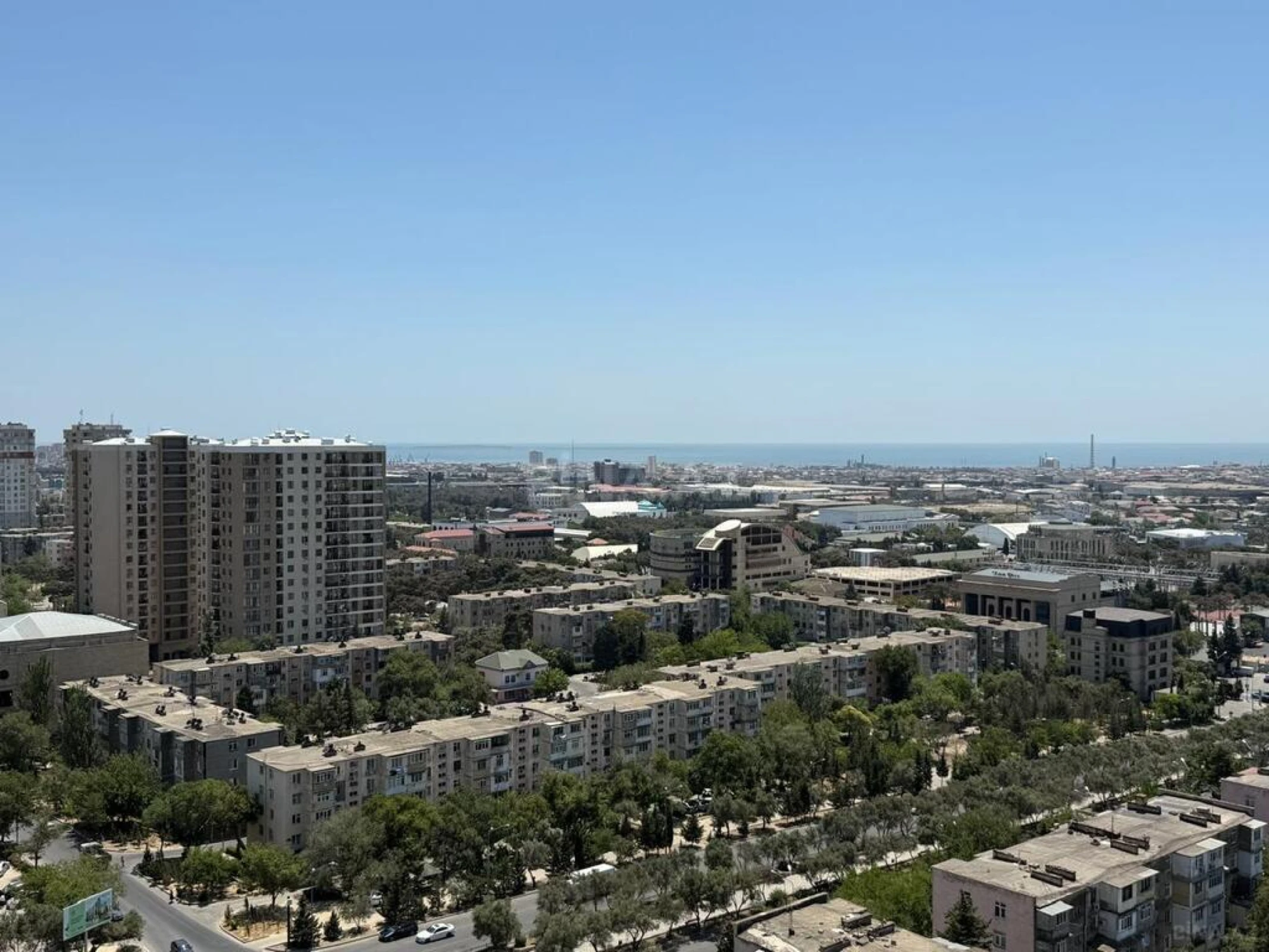 Satılır 2 otaqlı mənzil 61 m²