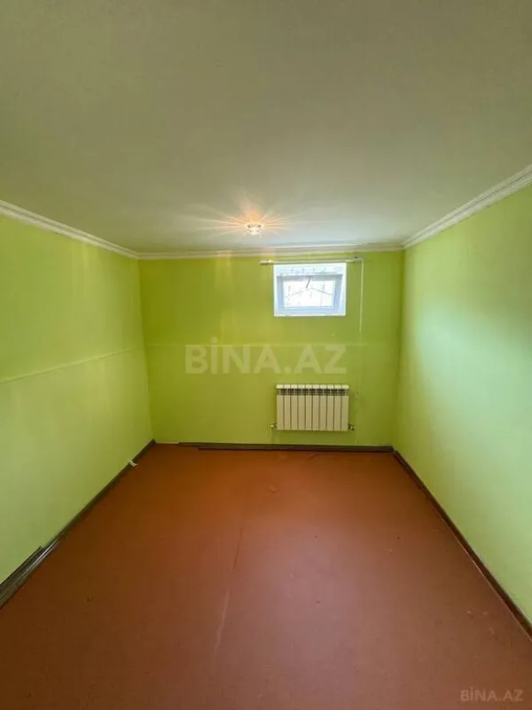 Satılır 5 otaqlı həyət evi 200 m²