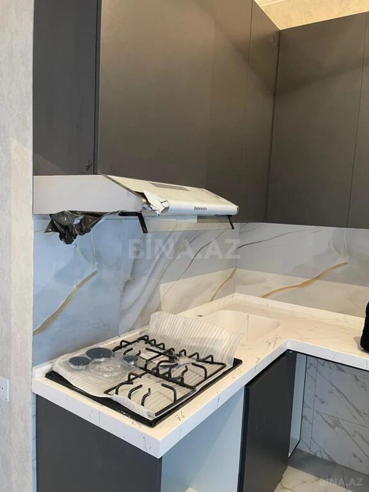 Satılır 2 otaqlı mənzil 65 m²