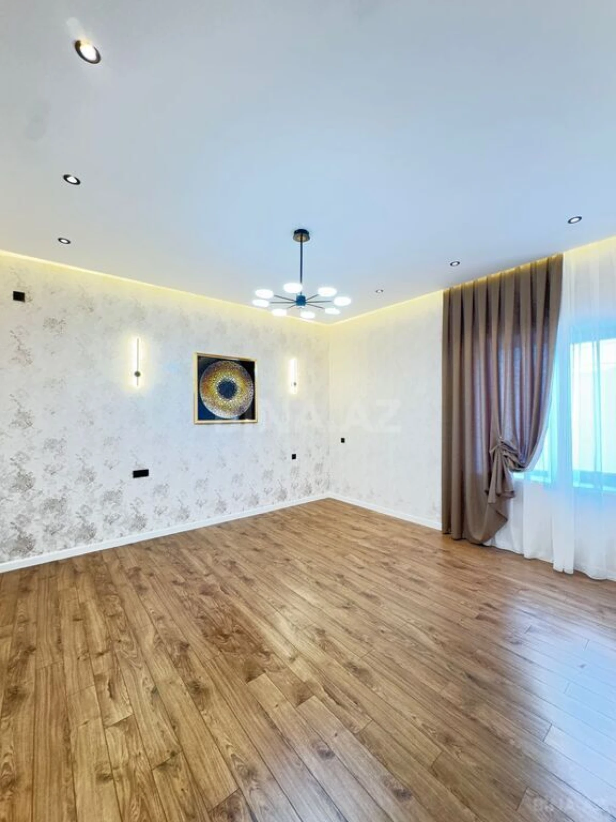Satılır 4 otaqlı həyət evi 165 m²