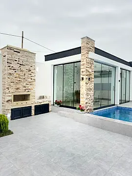 Satılır 4 otaqlı həyət evi 165 m²