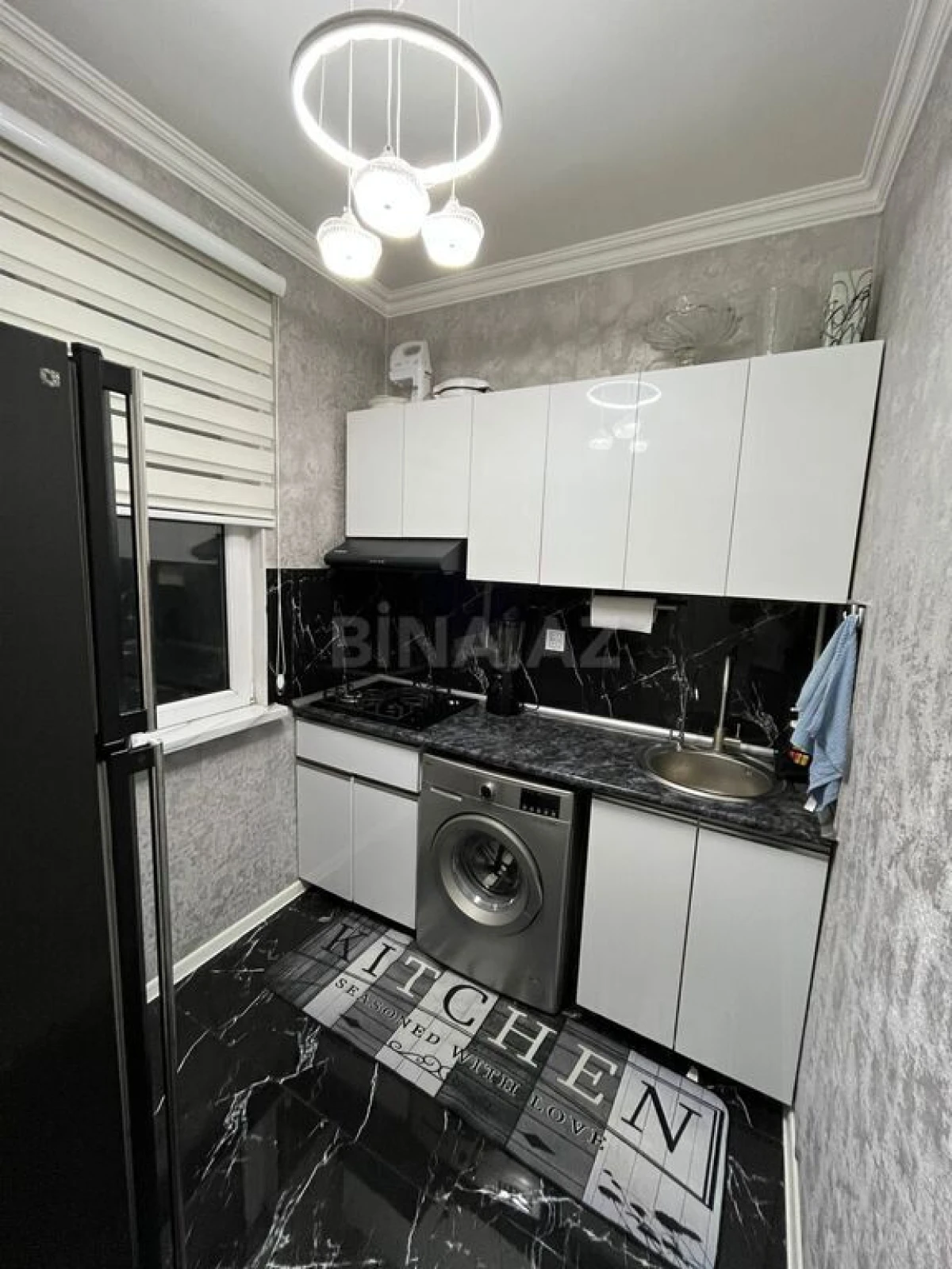 Satılır 2 otaqlı mənzil 58 m²