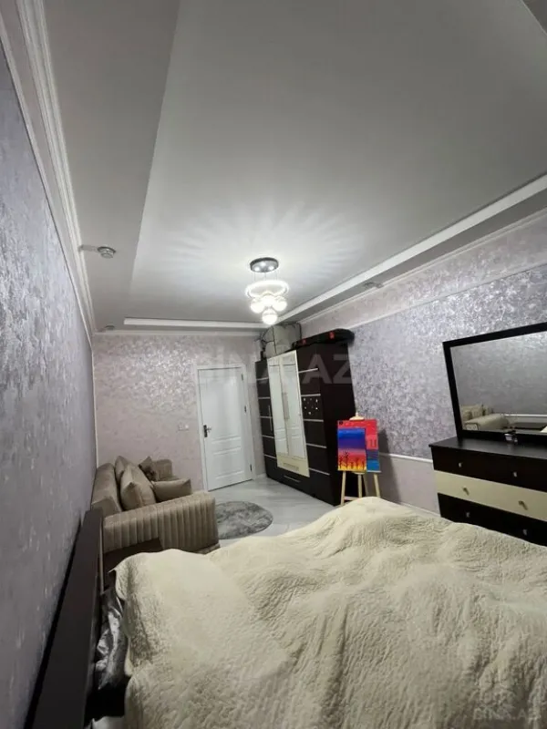 Satılır 2 otaqlı mənzil 58 m²
