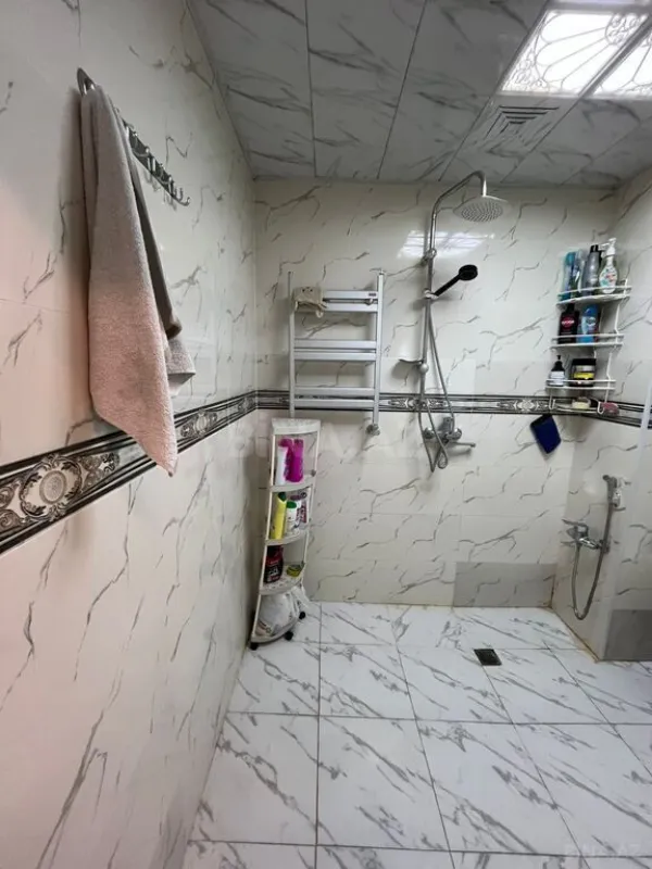 Satılır 2 otaqlı mənzil 58 m²