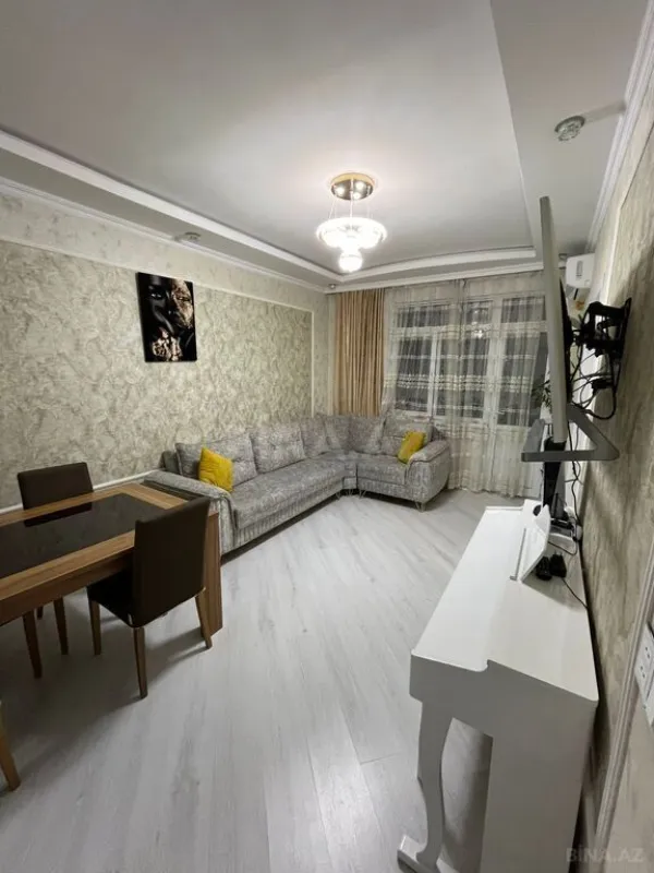 Satılır 2 otaqlı mənzil 58 m²