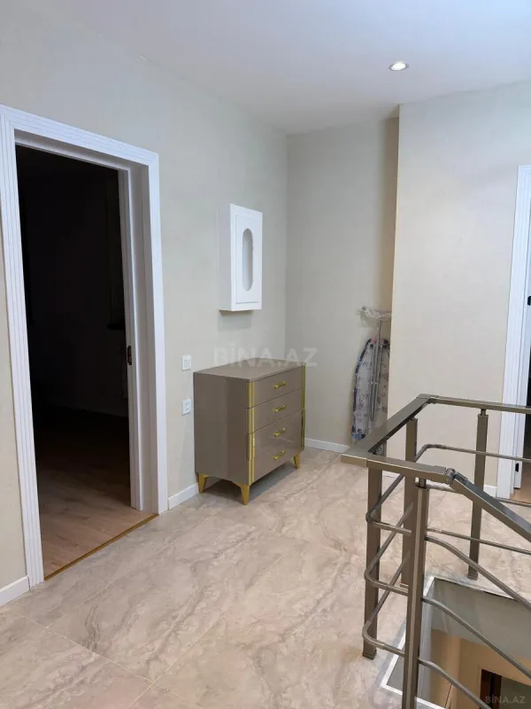 Satılır 4 otaqlı həyət evi 170 m²