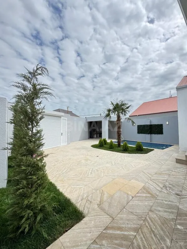 Satılır 4 otaqlı həyət evi 135 m²