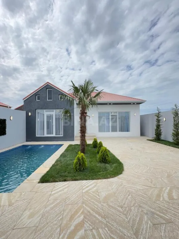 Satılır 4 otaqlı həyət evi 135 m²