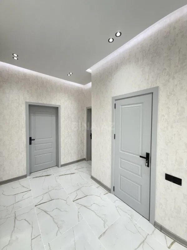 Satılır 4 otaqlı həyət evi 140 m²