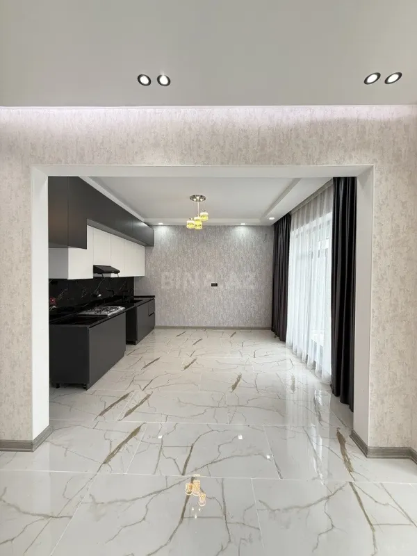 Satılır 4 otaqlı həyət evi 140 m²