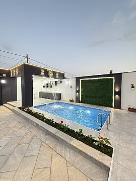 Satılır 4 otaqlı həyət evi 180 m²