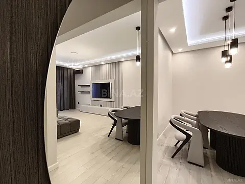 Kirayə verilir 2 otaqlı mənzil 105 m²
