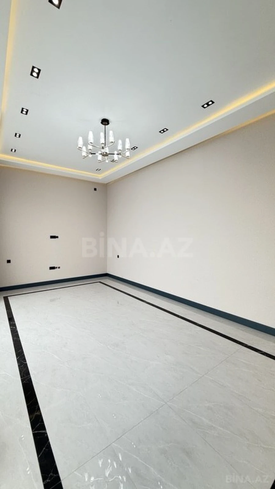 Satılır 4 otaqlı həyət evi 160 m²