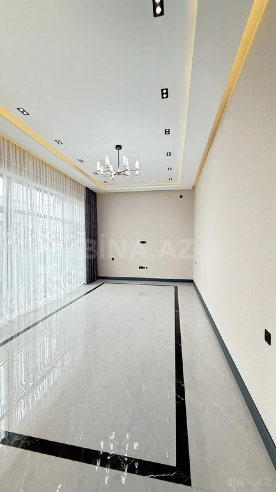 Satılır 4 otaqlı həyət evi 160 m²