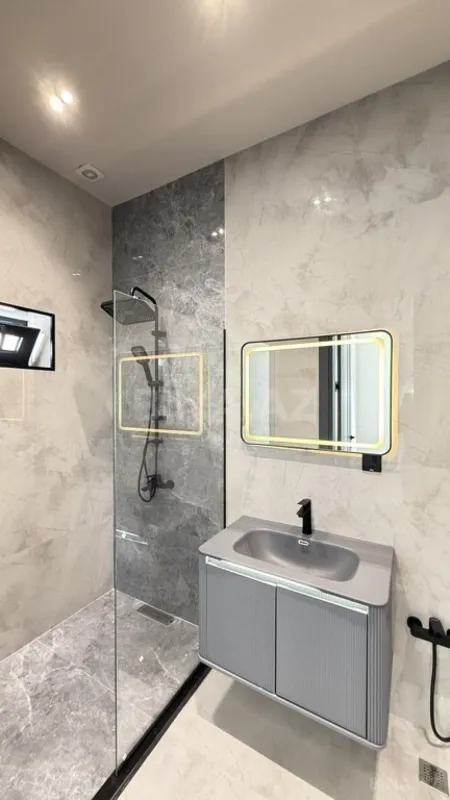 Satılır 4 otaqlı həyət evi 160 m²