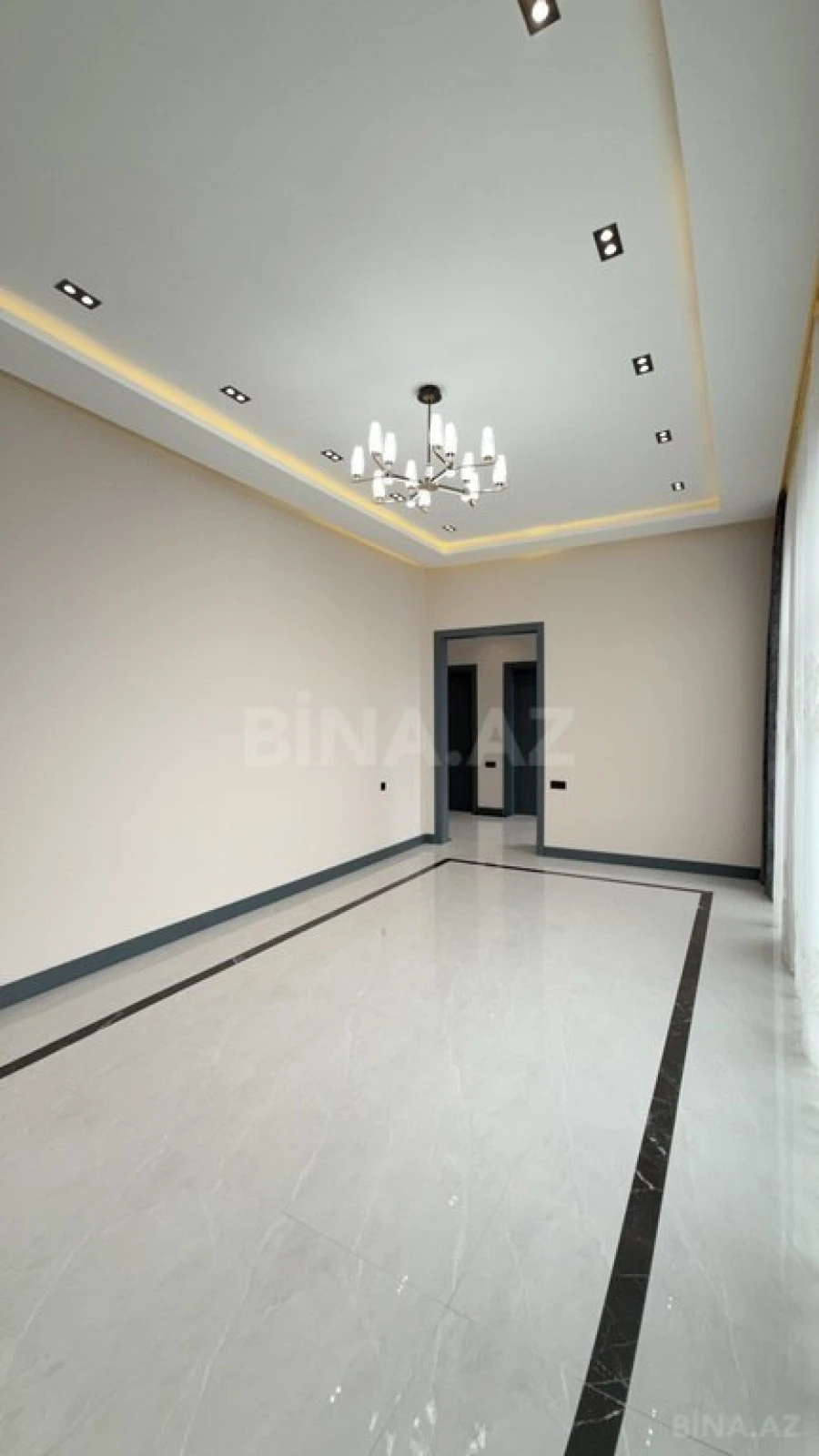 Satılır 4 otaqlı həyət evi 160 m²