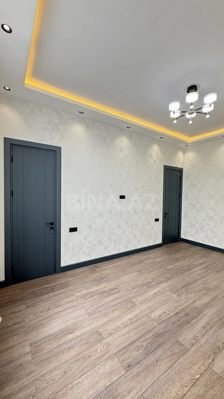 Satılır 4 otaqlı həyət evi 160 m²