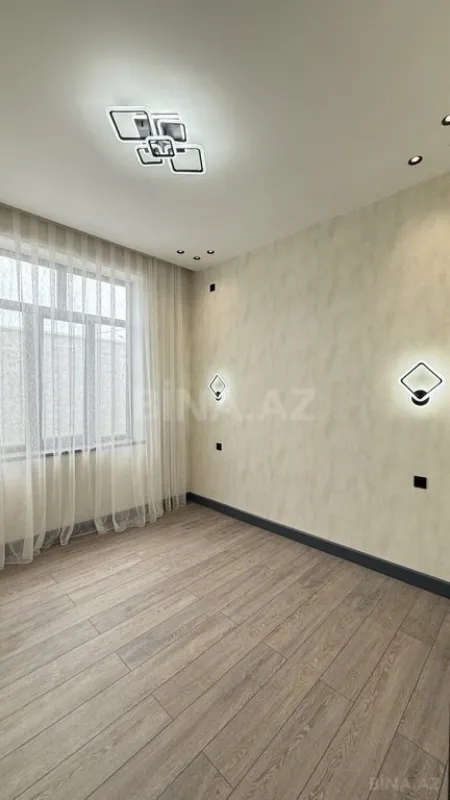 Satılır 4 otaqlı həyət evi 160 m²