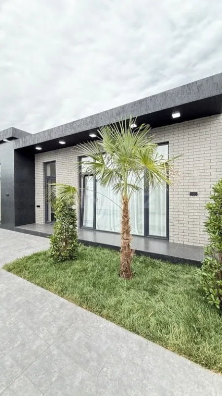 Satılır 4 otaqlı həyət evi 160 m²