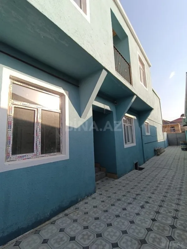 Satılır 4 otaqlı həyət evi 120 m²