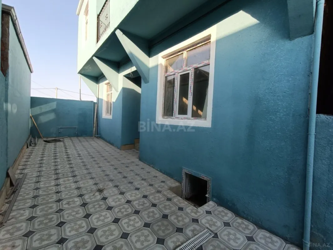 Satılır 4 otaqlı həyət evi 120 m²