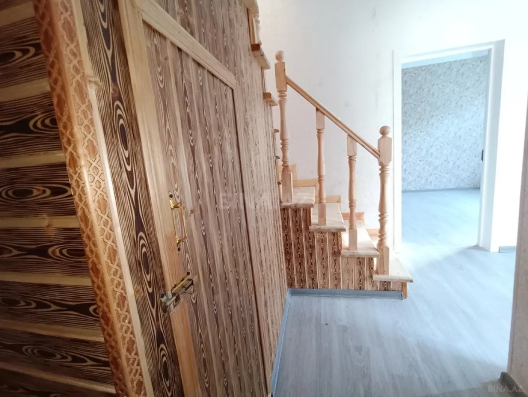Satılır 4 otaqlı həyət evi 120 m²