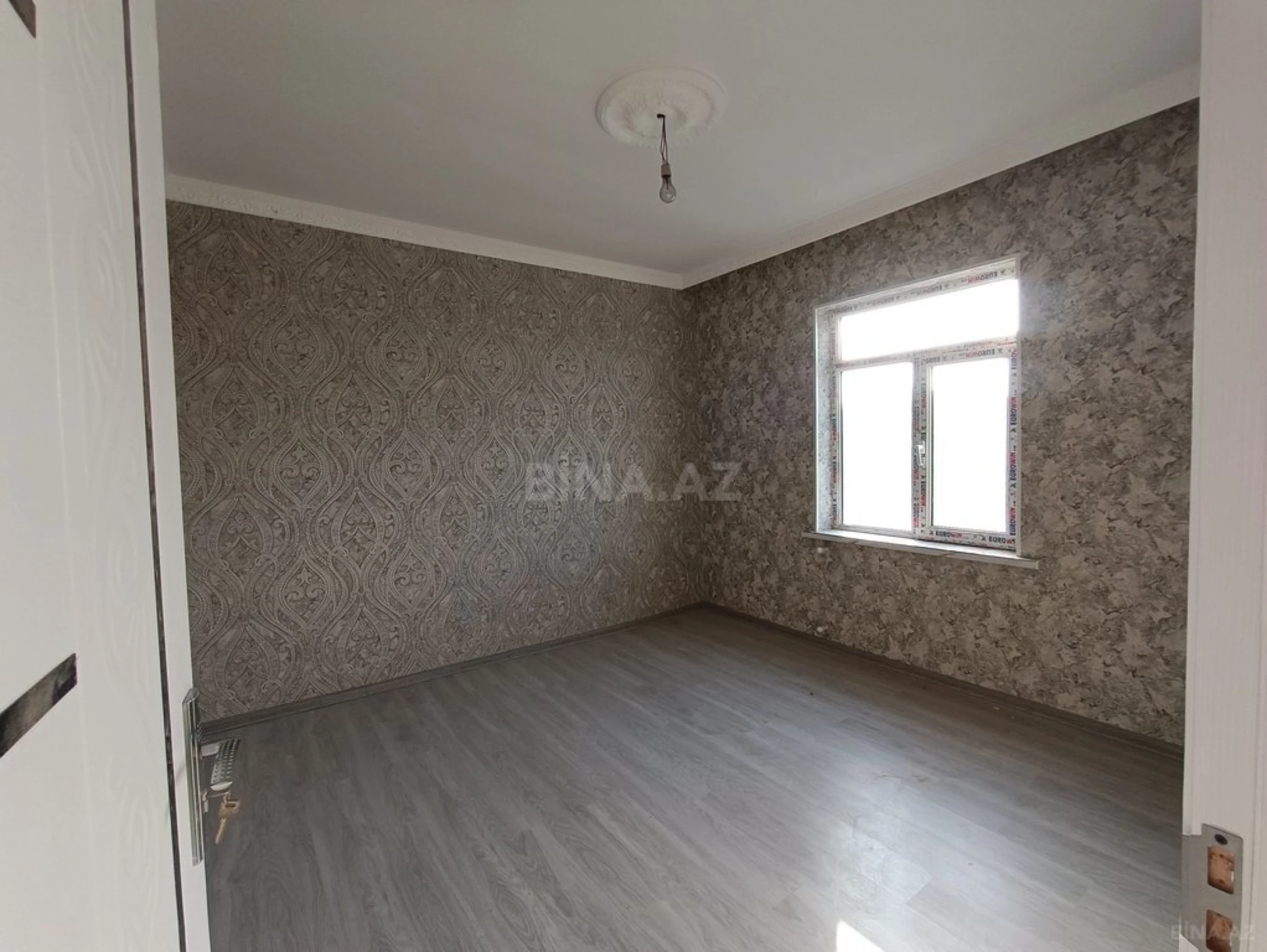 Satılır 4 otaqlı həyət evi 120 m²