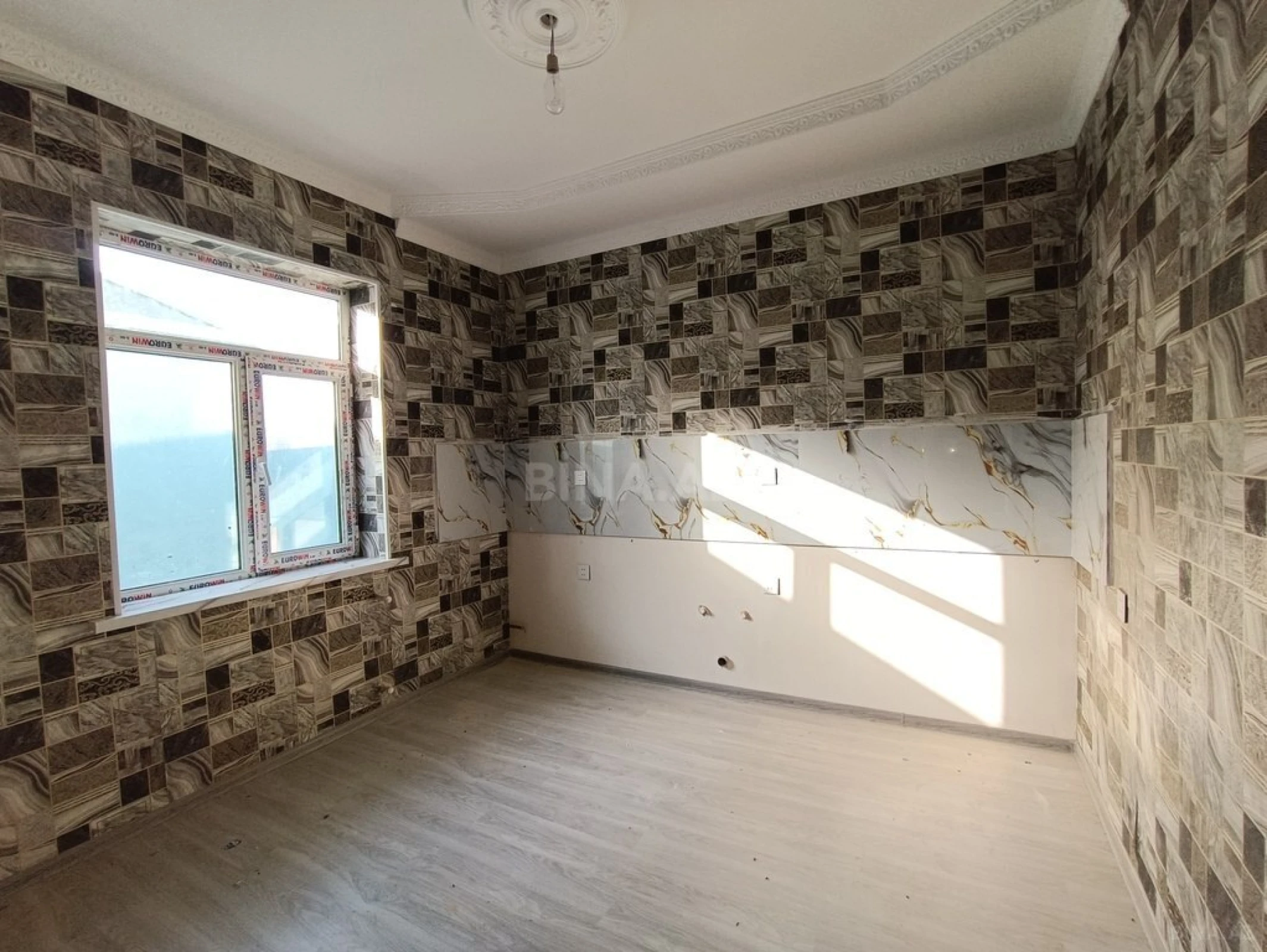 Satılır 4 otaqlı həyət evi 120 m²