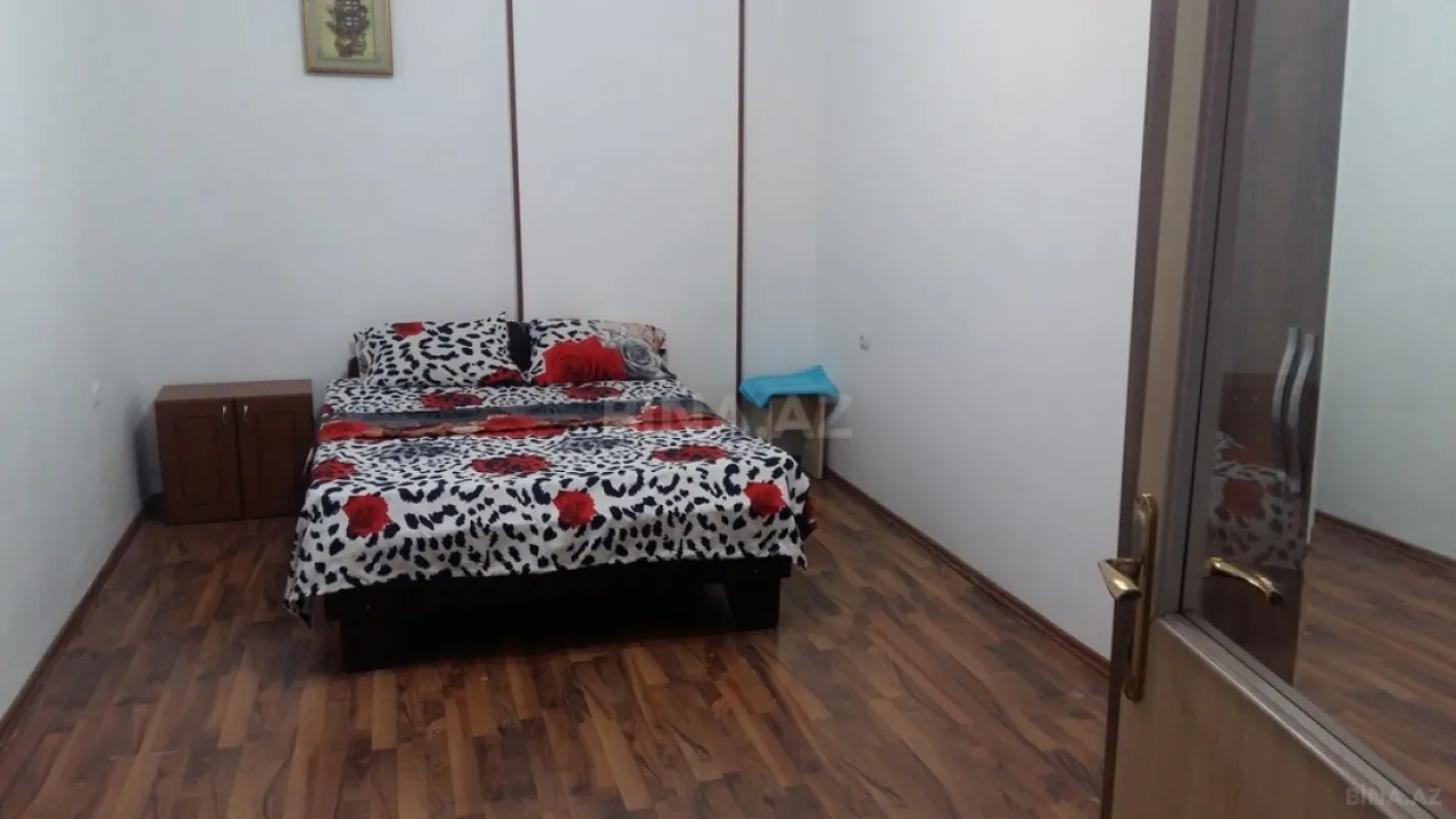 Kirayə verilir 3 otaqlı mənzil 75 m²