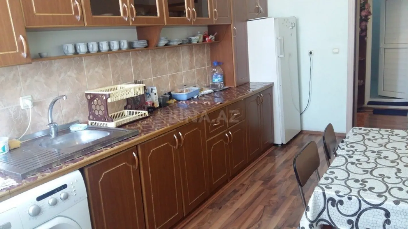 Kirayə verilir 3 otaqlı mənzil 75 m²