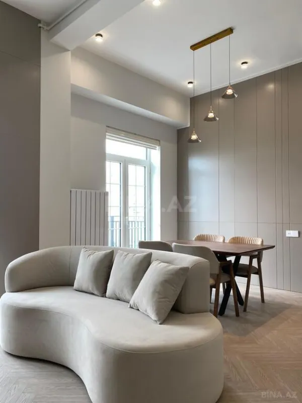 Kirayə verilir 2 otaqlı mənzil 66 m²