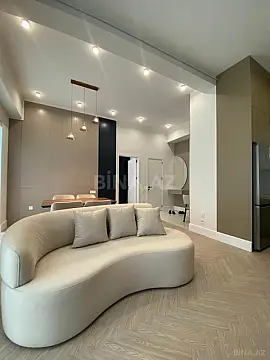 Kirayə verilir 2 otaqlı mənzil 66 m²