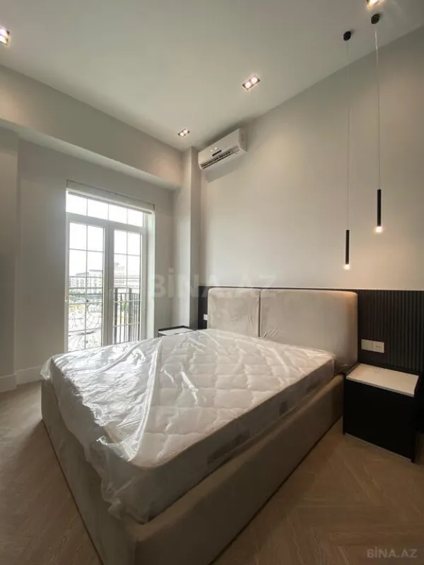 Kirayə verilir 2 otaqlı mənzil 66 m²