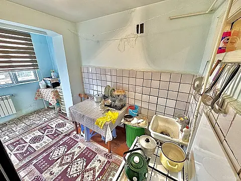 Satılır 4 otaqlı mənzil 100 m²