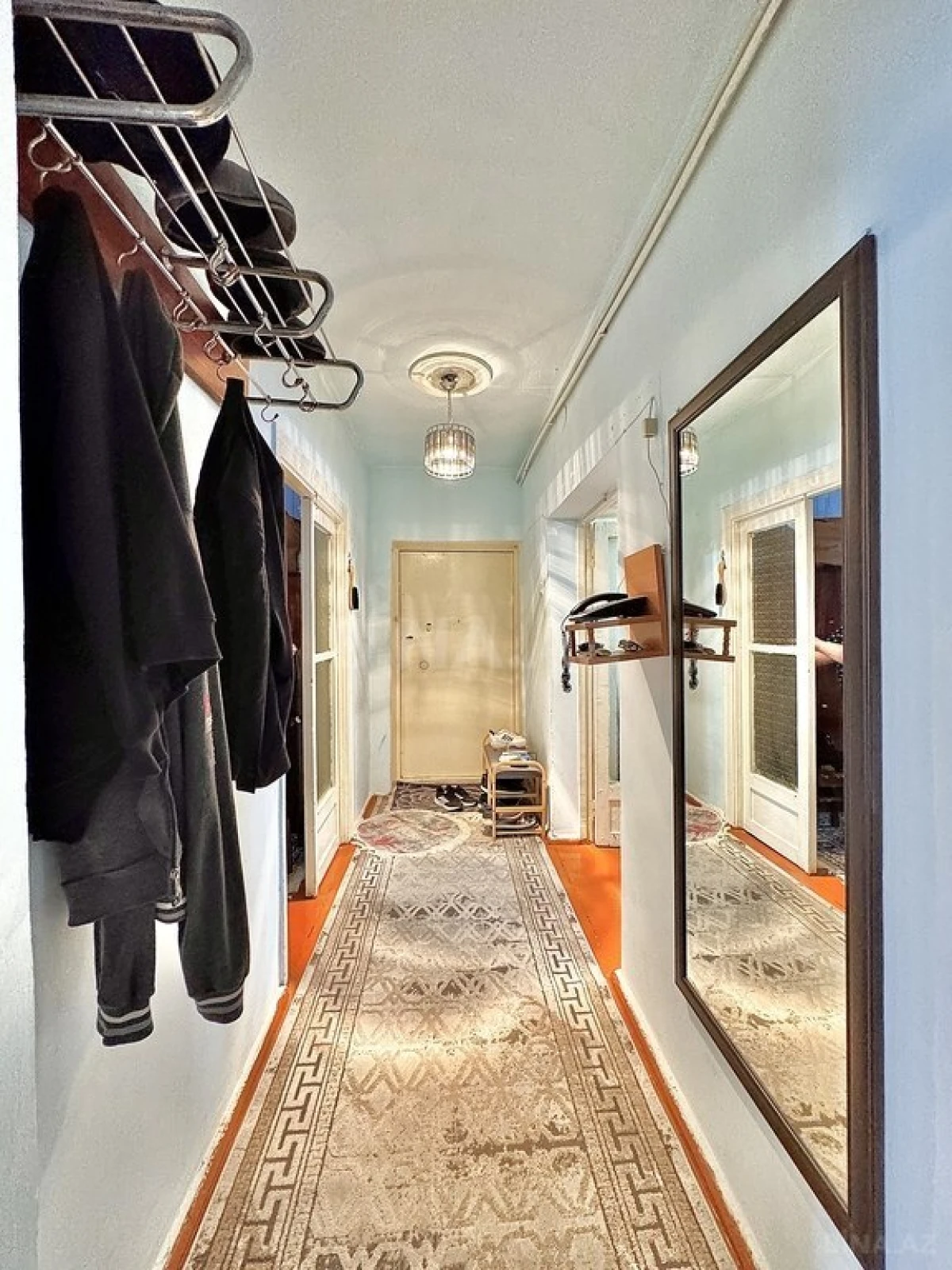 Satılır 4 otaqlı mənzil 100 m²