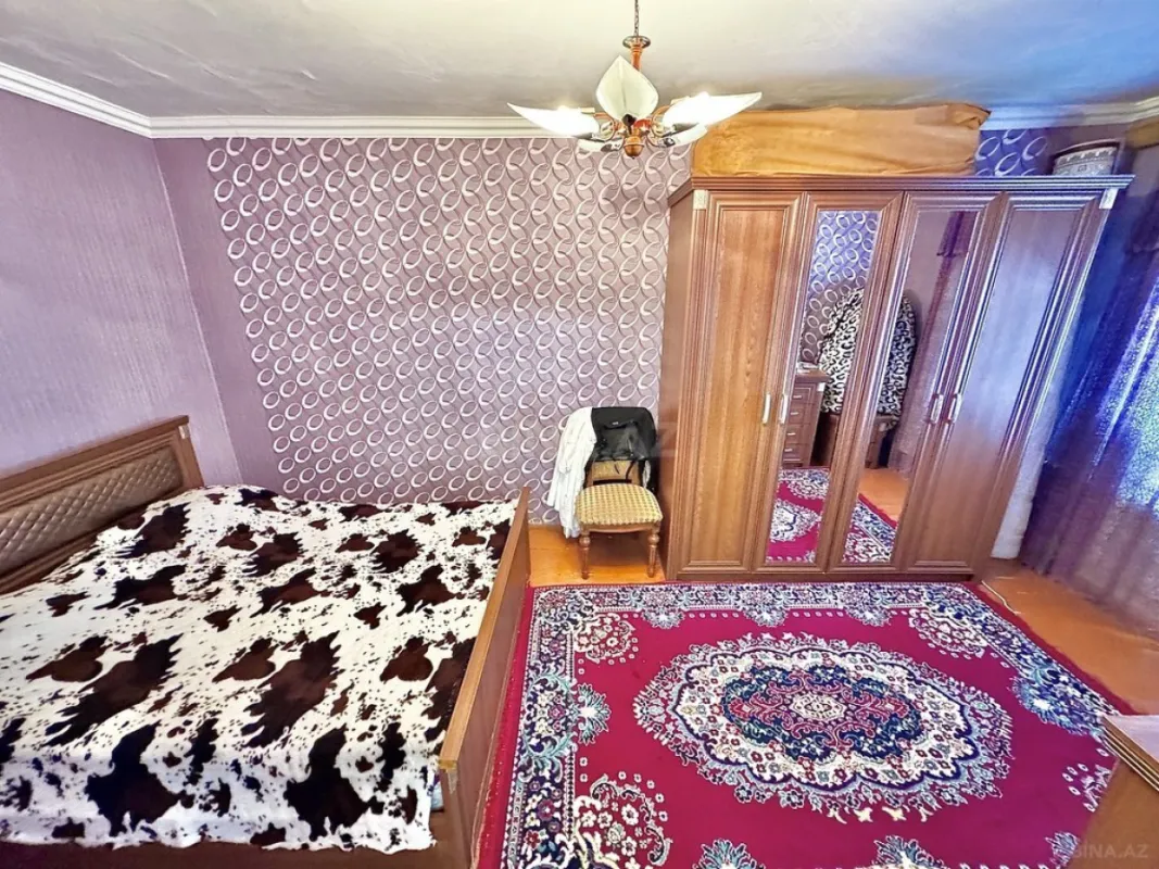 Satılır 4 otaqlı mənzil 100 m²